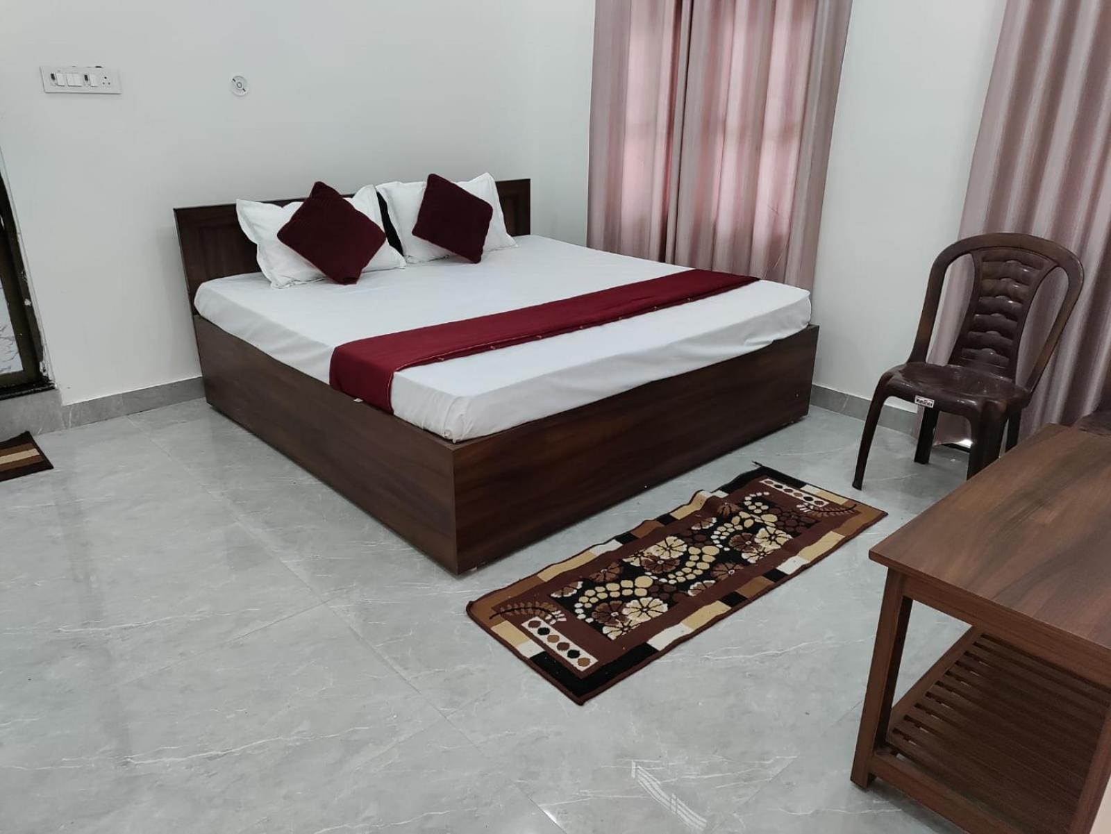 Ayodhya Onlystay The Ashoka Palace Near Ram Mandir מראה חיצוני תמונה